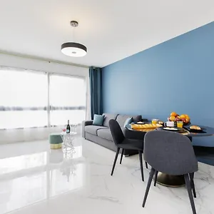 Gray D'albion 3i7 Yourhosthelper Appartement