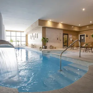 Eden & Hotell