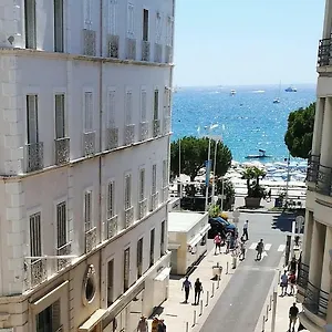 Azurene Royal Hotell