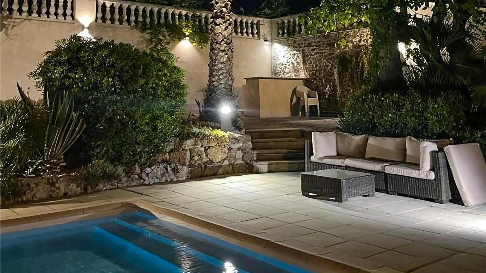 Beautiful Home In Cannes With Kitchen France